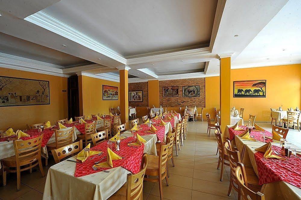 Hotel Chez Lando Kigali Zewnętrze zdjęcie