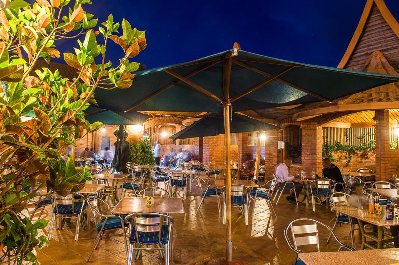 Hotel Chez Lando Kigali Zewnętrze zdjęcie